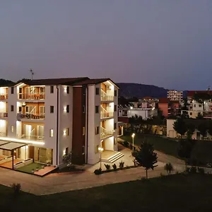 Hotel Kompleksi Royal ****