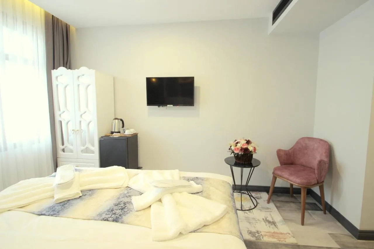 ***  Guler Palas Hotel Istanbul Turcia